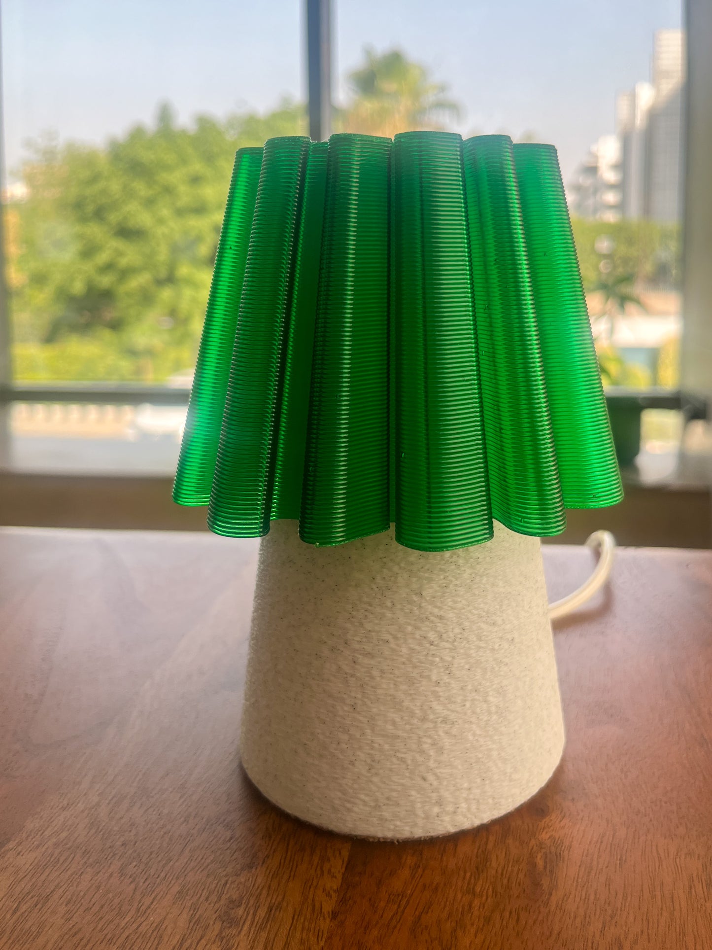 Ruffle Lamp