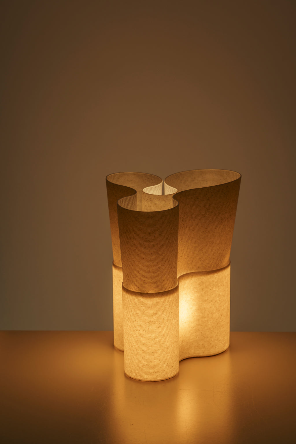 Paso Glo Vase
