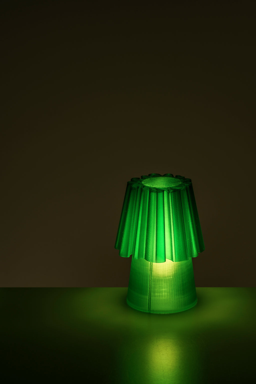 Ruffle Lamp